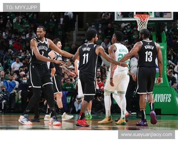 快船三巨头同场14分钟展现默契轻松净胜对手3分